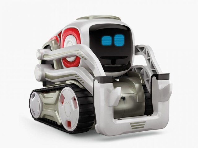 cozmo.jpg cozmo.jpg