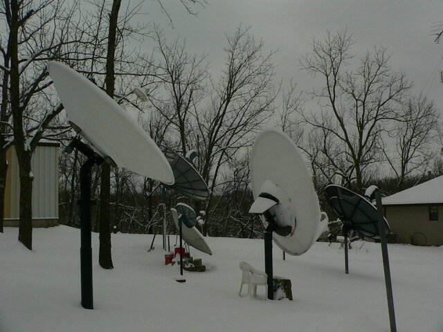 Sat Dish Farm Snow 01-30-10e.JPG
