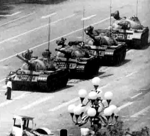 Tiananmen Square 2.jpg